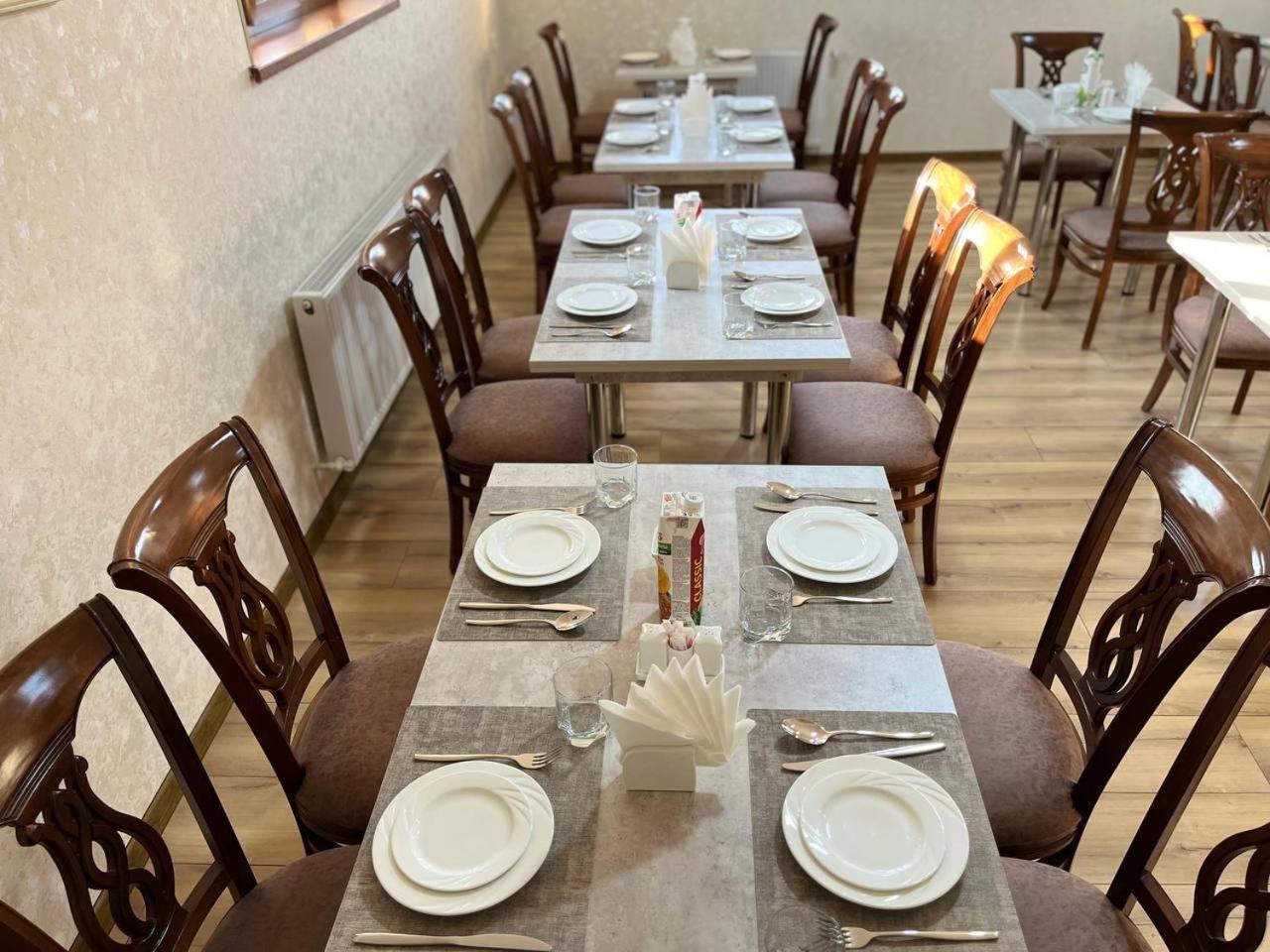 Aks Hotel Taszkent Zewnętrze zdjęcie
