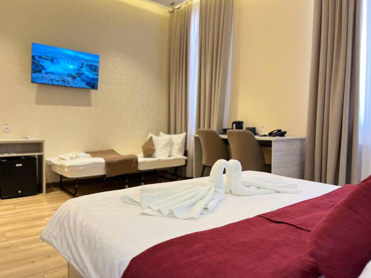 Aks Hotel Taszkent Zewnętrze zdjęcie