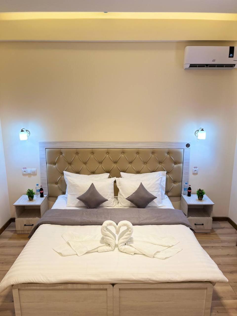 Aks Hotel Taszkent Zewnętrze zdjęcie