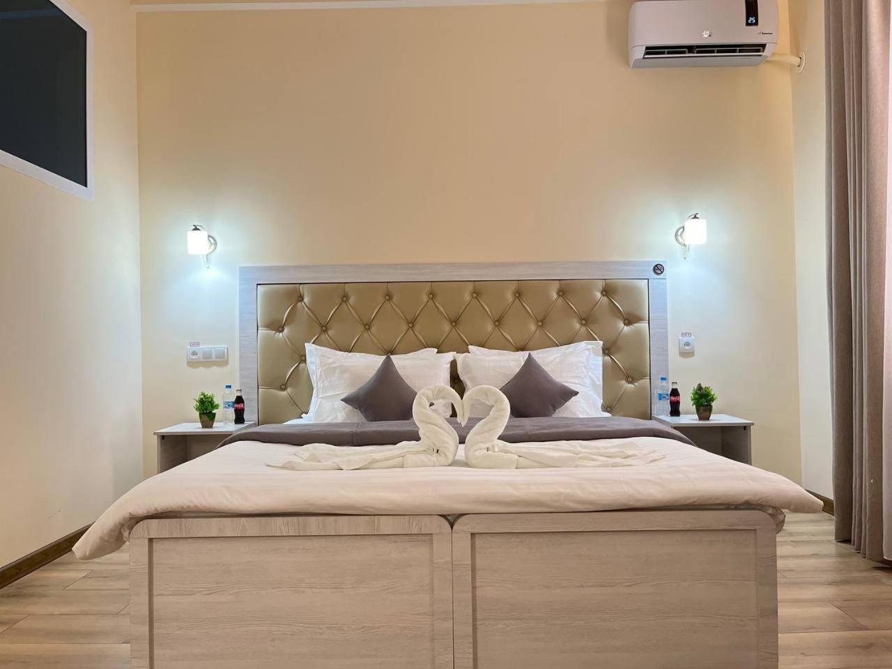Aks Hotel Taszkent Zewnętrze zdjęcie