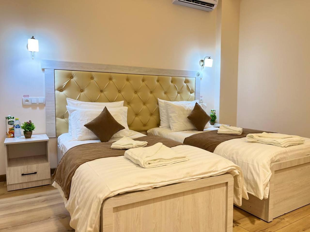 Aks Hotel Taszkent Zewnętrze zdjęcie