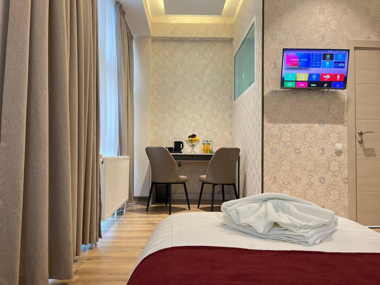 Aks Hotel Taszkent Zewnętrze zdjęcie