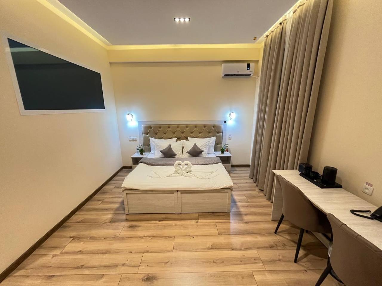 Aks Hotel Taszkent Zewnętrze zdjęcie