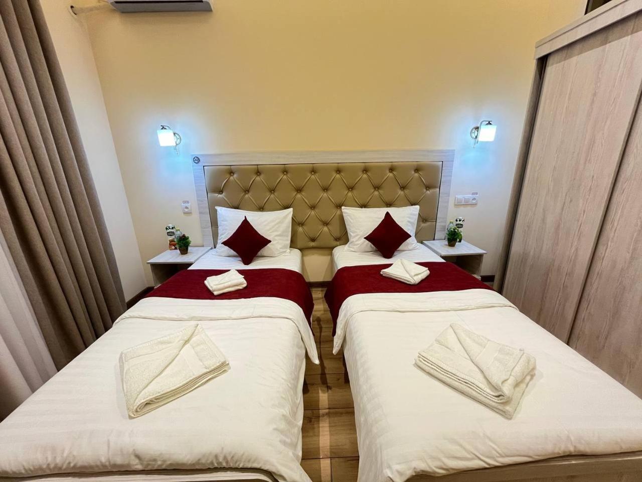 Aks Hotel Taszkent Zewnętrze zdjęcie