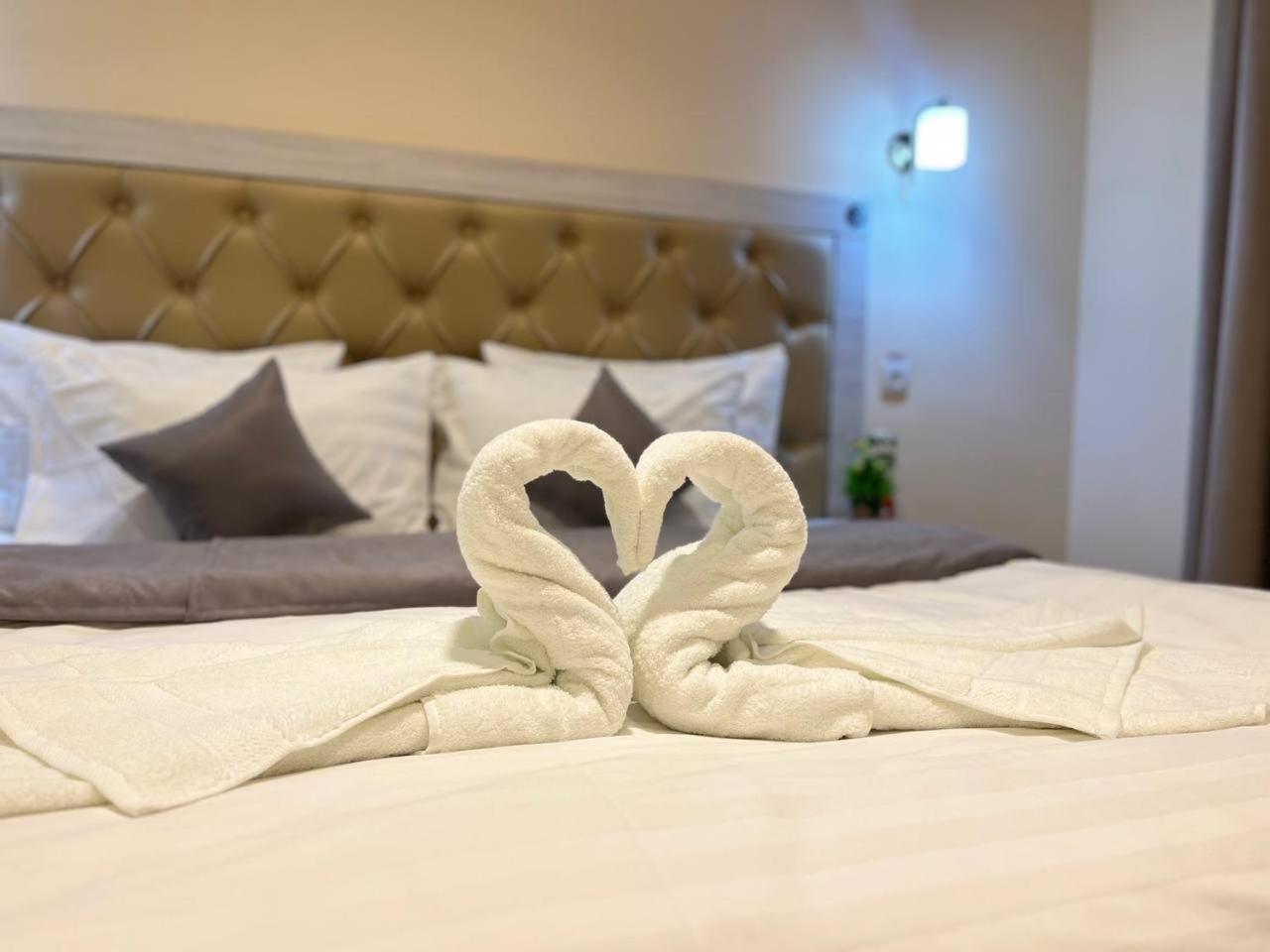 Aks Hotel Taszkent Zewnętrze zdjęcie