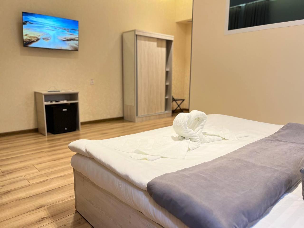 Aks Hotel Taszkent Zewnętrze zdjęcie