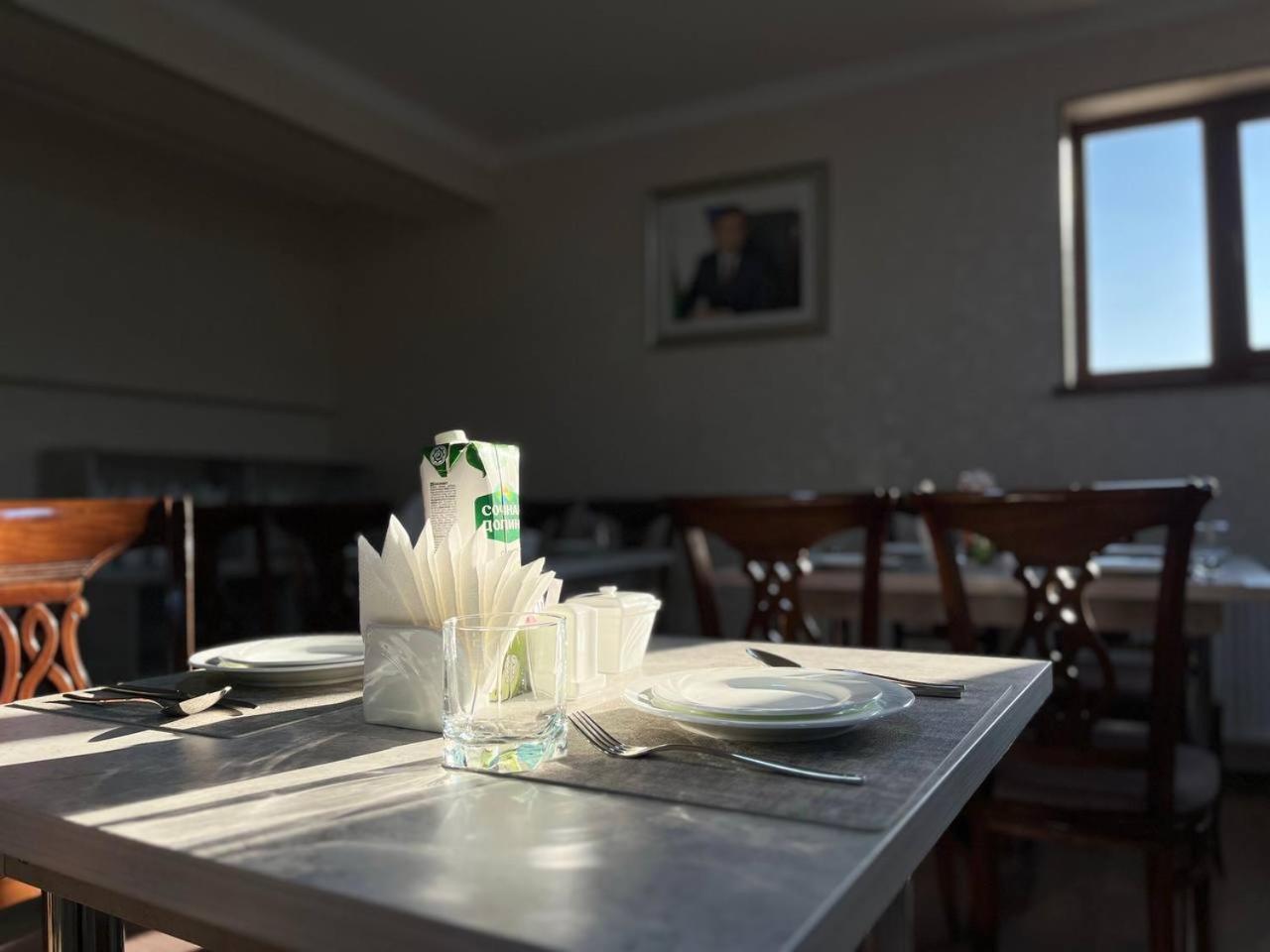Aks Hotel Taszkent Zewnętrze zdjęcie