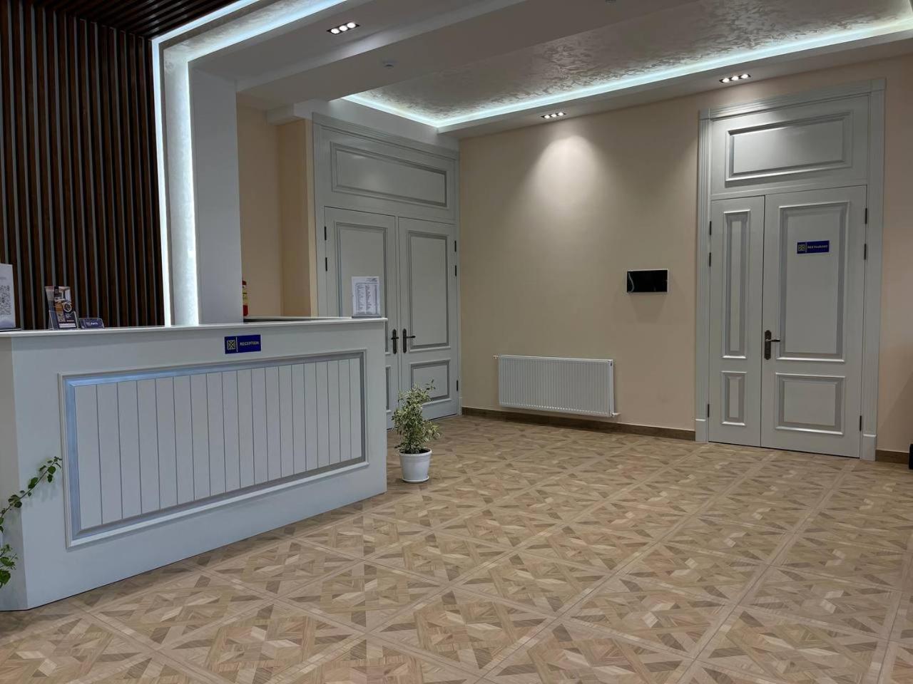 Aks Hotel Taszkent Zewnętrze zdjęcie